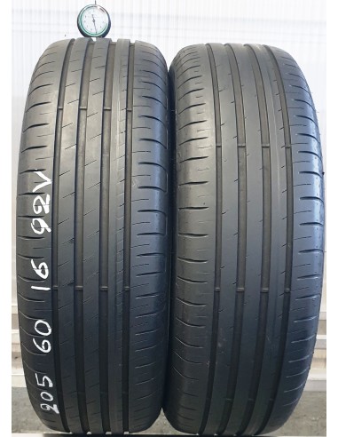 Goodyear Efficienr Grip Performance  205/60/16 92 V  (1233)